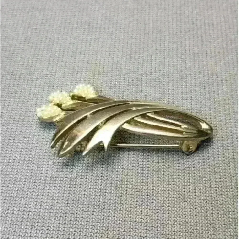 Vintage Brooch Floral / Ribbon / Wheat Faux Pearls Pin Gold-tone Costume Jewelry - Picture 5 of 5